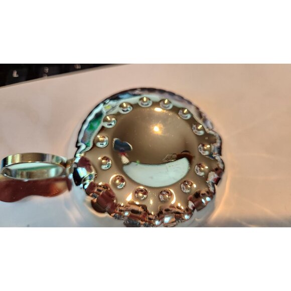 Sommeliers tasting cup A shallow, silver tastevin traditionally for winemakers - Picture 2 of 9